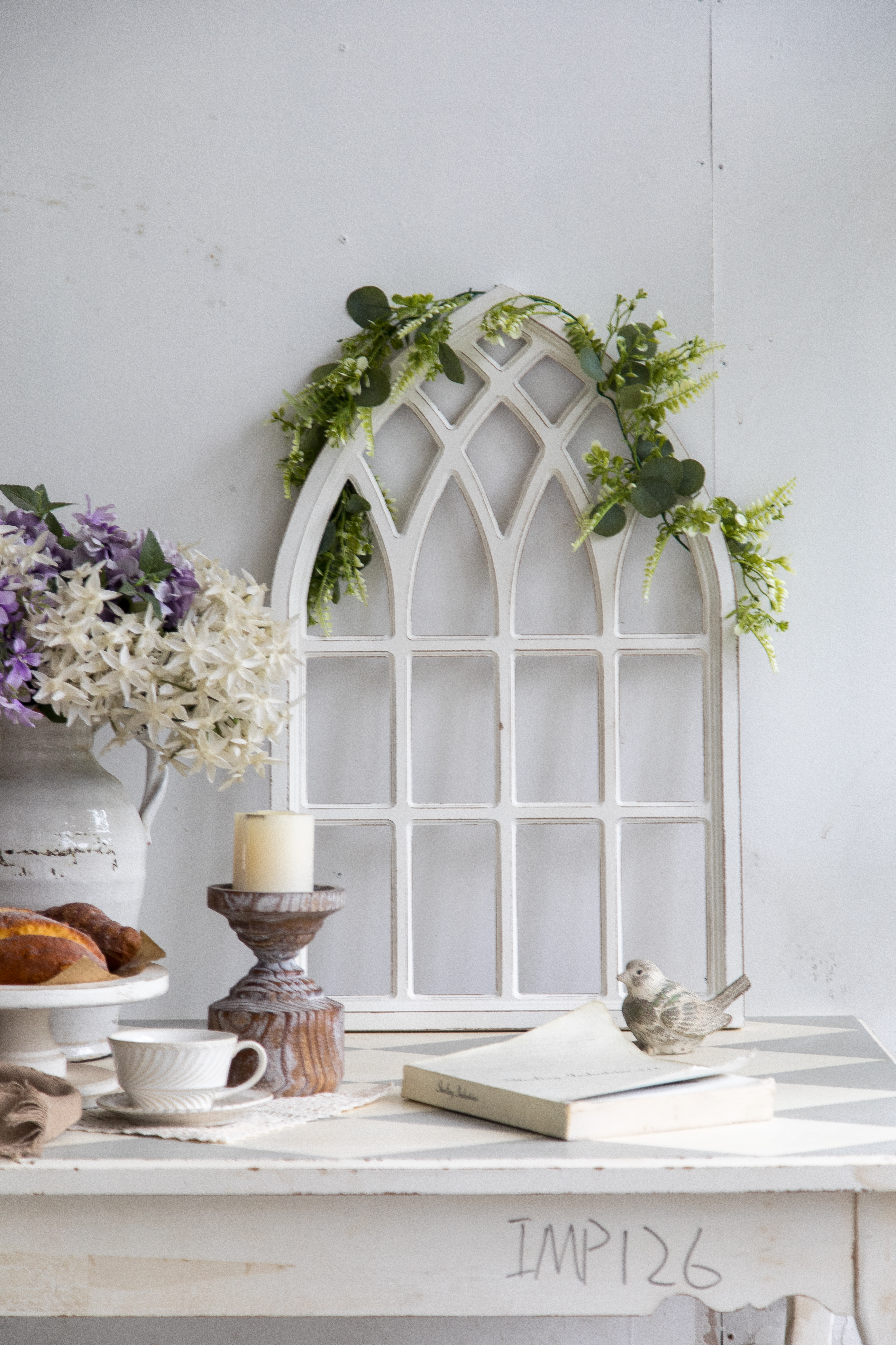 Rustic Arched Window Frame 20 x 32 Inch, Hanging Distressed White Window Pane Wall Decor