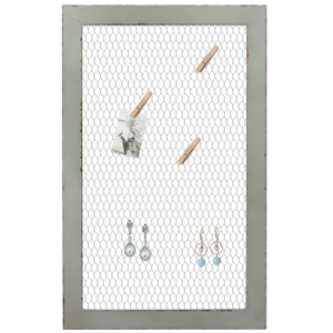 Rustic Chicken Wire Bulletin Board, Grid Wall Panel 18 × 29"